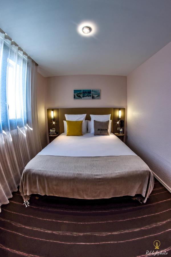 Logis Hotel Du Parc Perros-Guirec Bagian luar foto