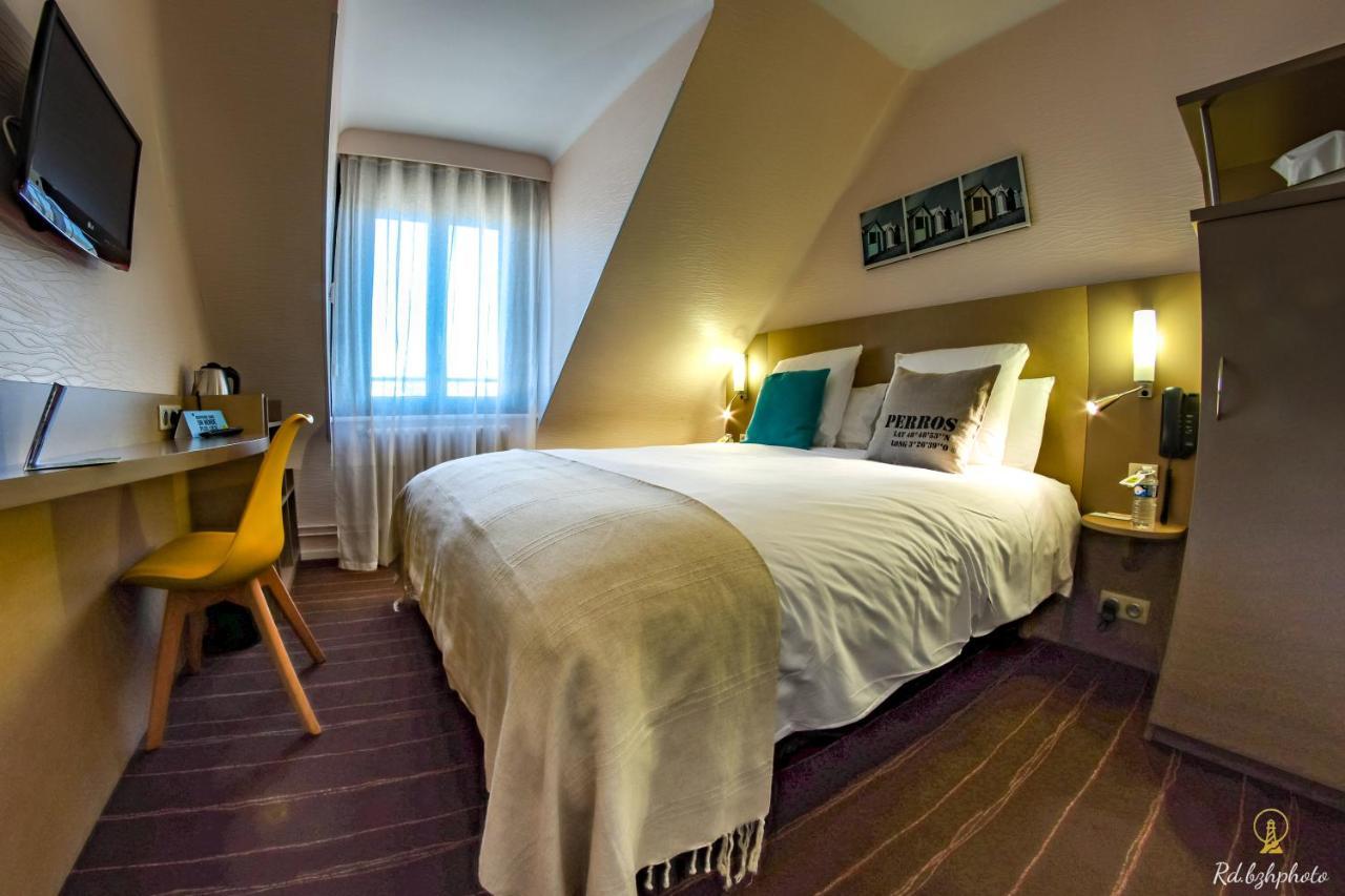 Logis Hotel Du Parc Perros-Guirec Bagian luar foto