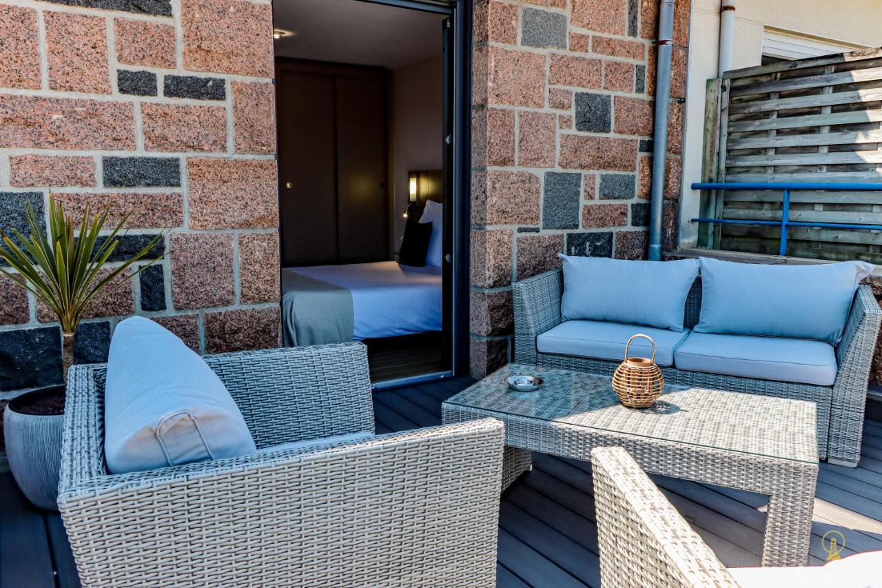 Logis Hotel Du Parc Perros-Guirec Bagian luar foto