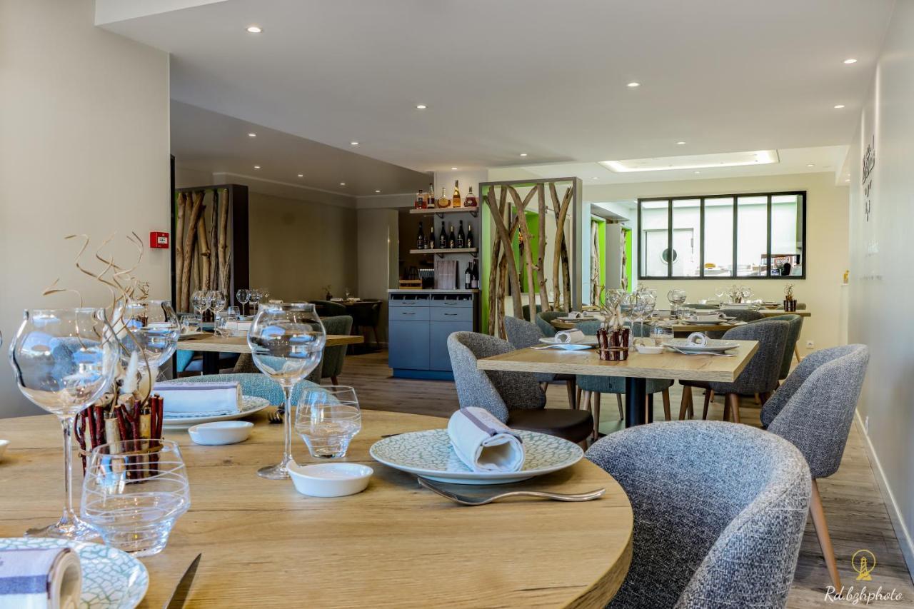 Logis Hotel Du Parc Perros-Guirec Bagian luar foto