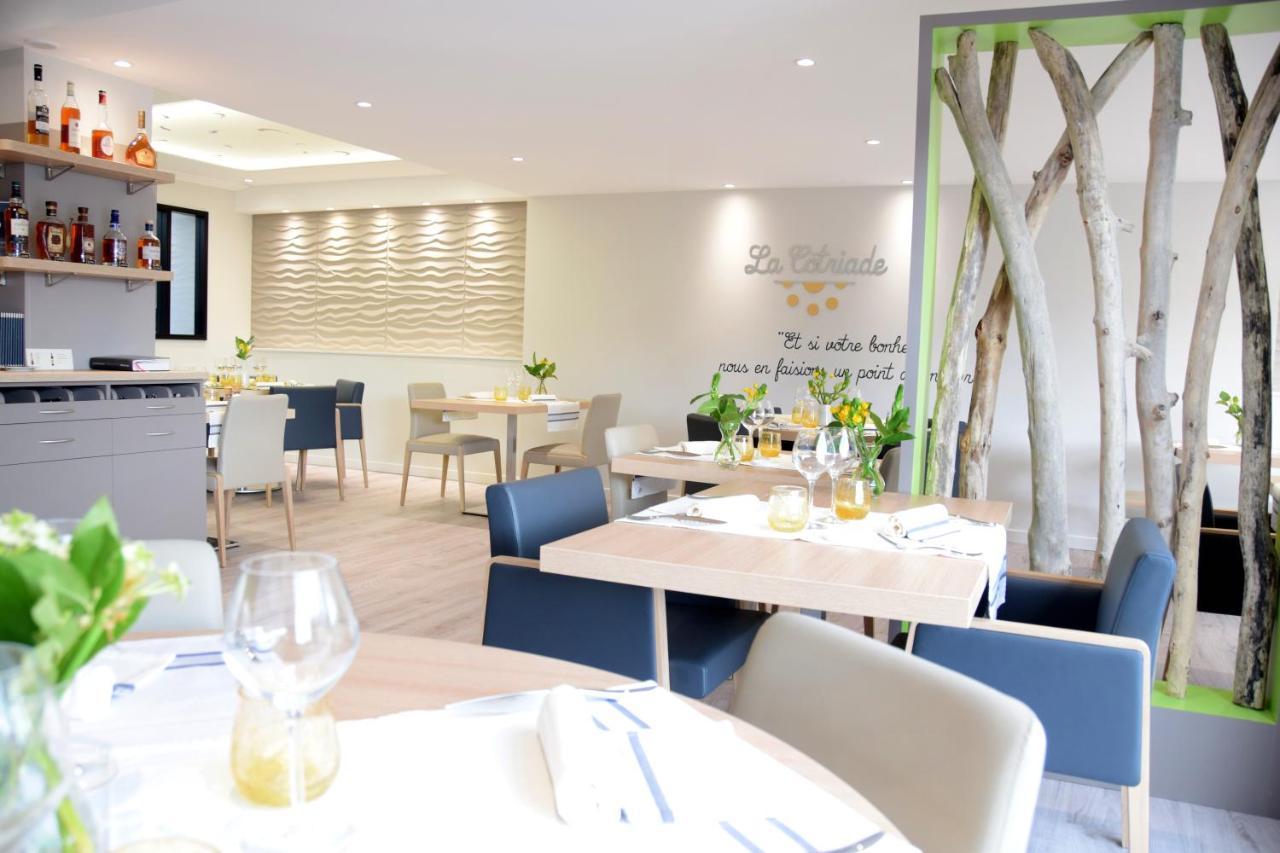 Logis Hotel Du Parc Perros-Guirec Bagian luar foto